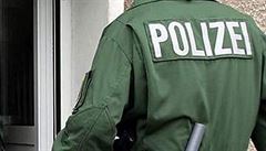 V Německu honila policie opilého vozíčkáře, jeden policista se zranil 